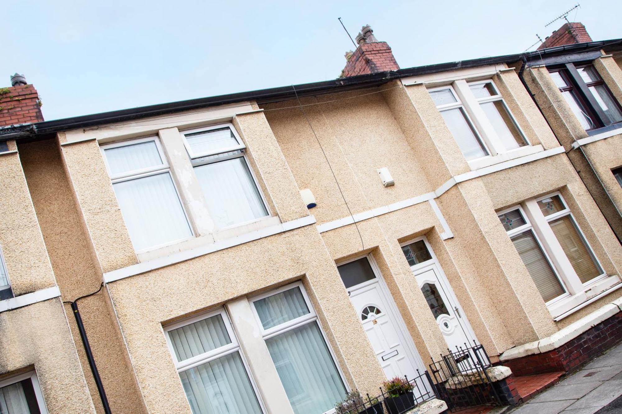Newly Launched 3 Bedroom House With Free Parking Litherland Exterior photo